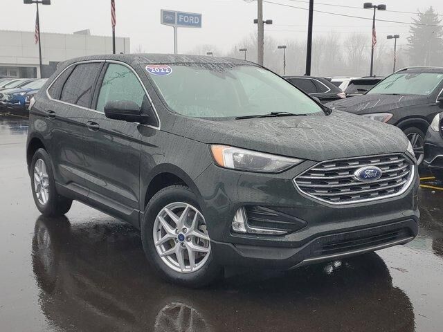 2022 FORD Edge