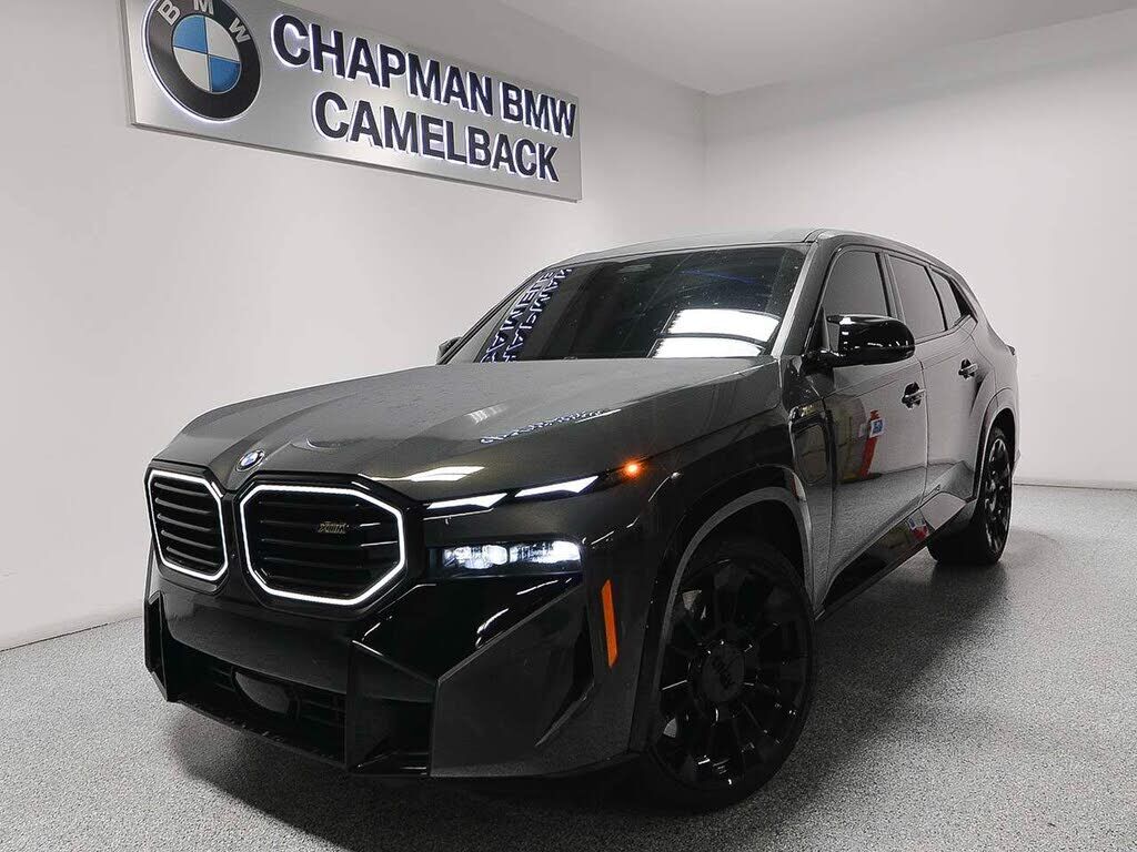 2025 BMW XM