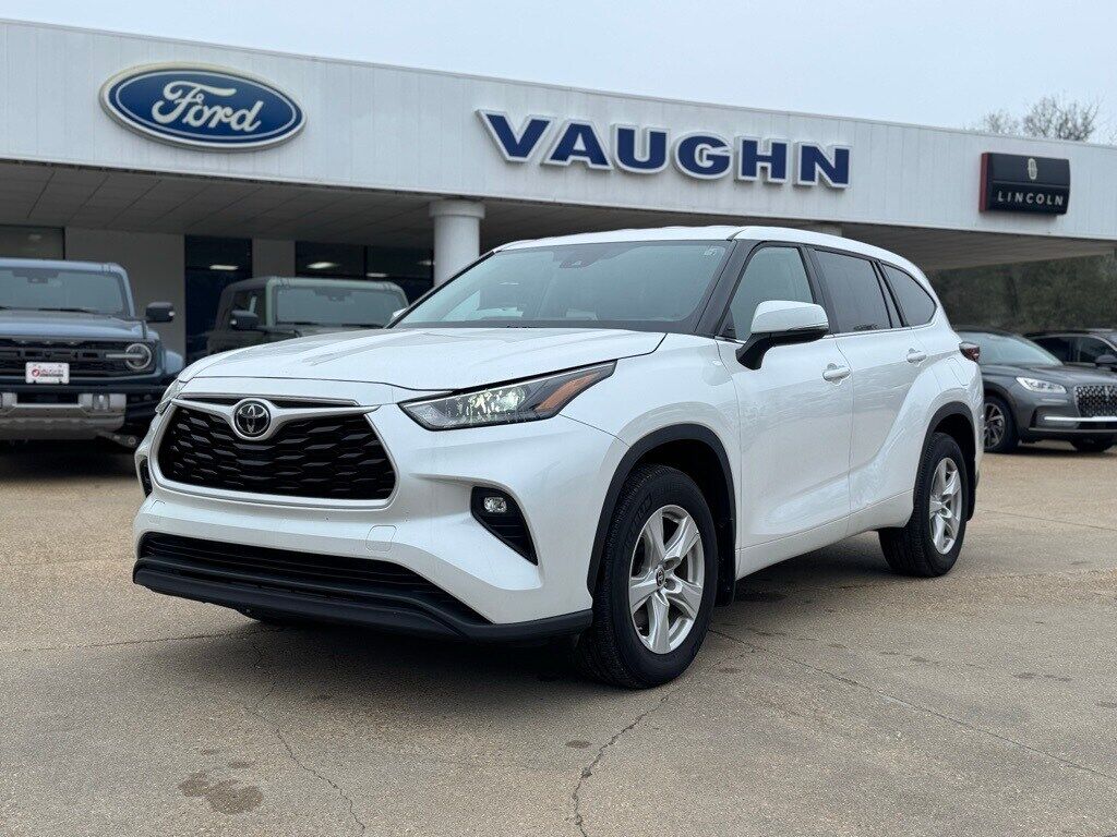 2024 TOYOTA Highlander