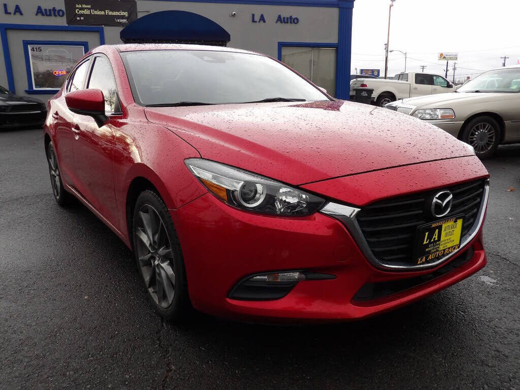2018 MAZDA Mazda3