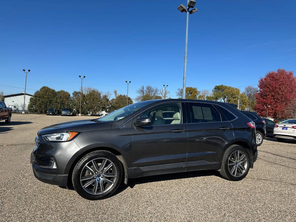 2019 FORD Edge
