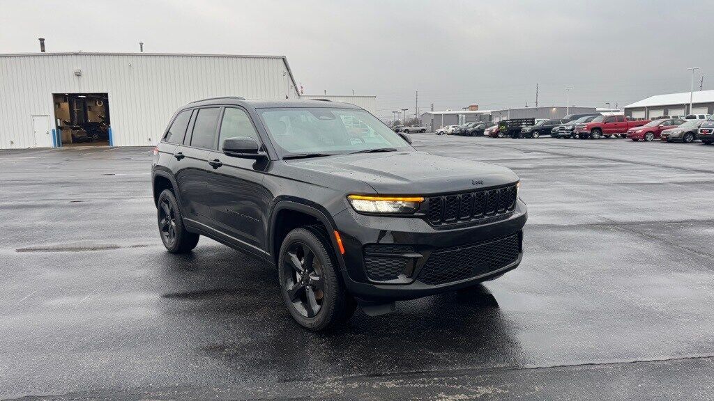 2025 JEEP Grand Cherokee