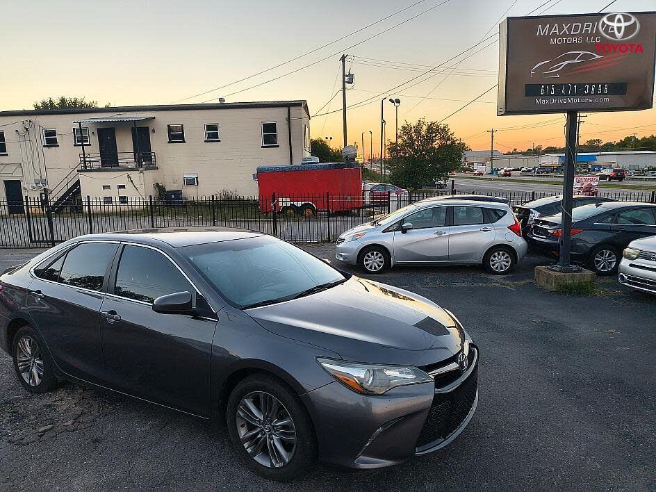 2016 TOYOTA Camry