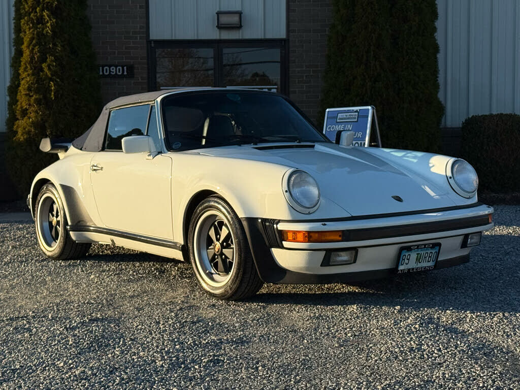 1989 PORSCHE 911
