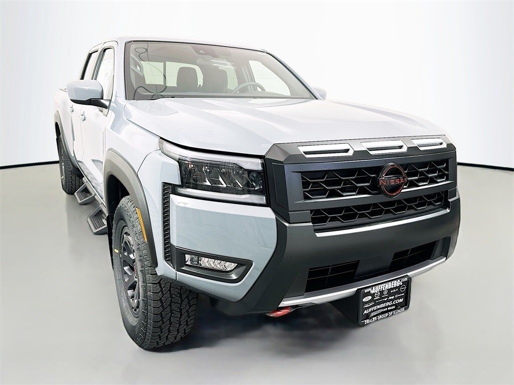 2026 NISSAN Frontier