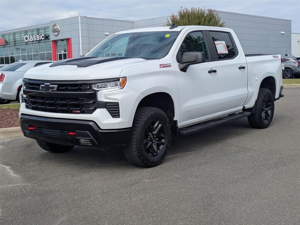 2023 CHEVROLET Silverado