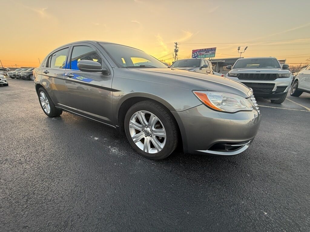 2012 CHRYSLER 200