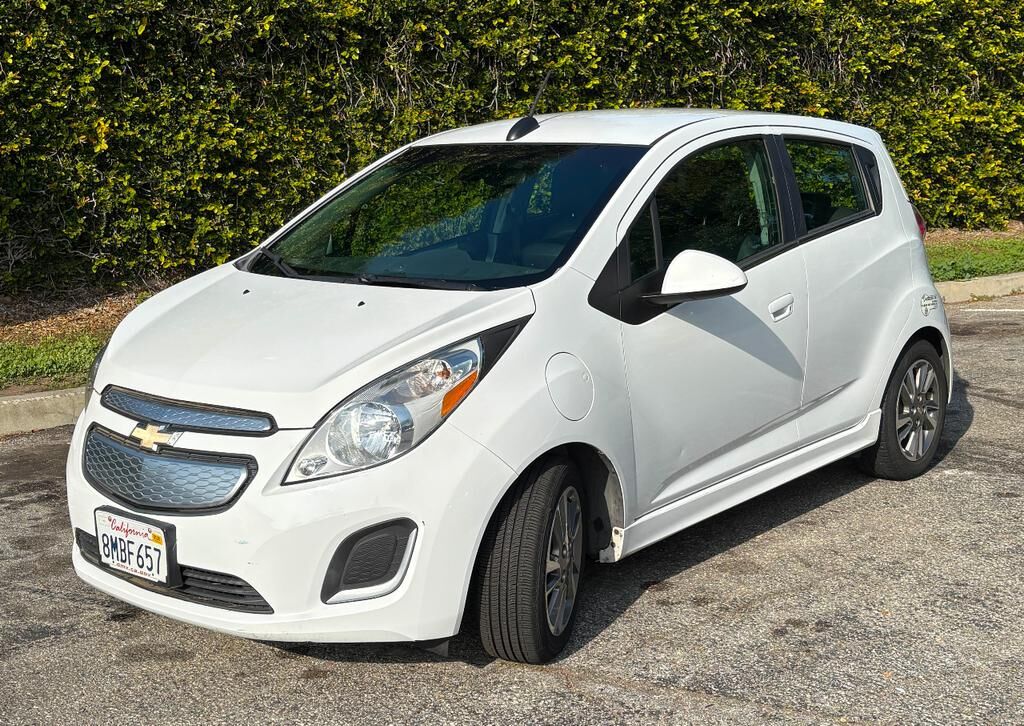 2016 CHEVROLET Spark
