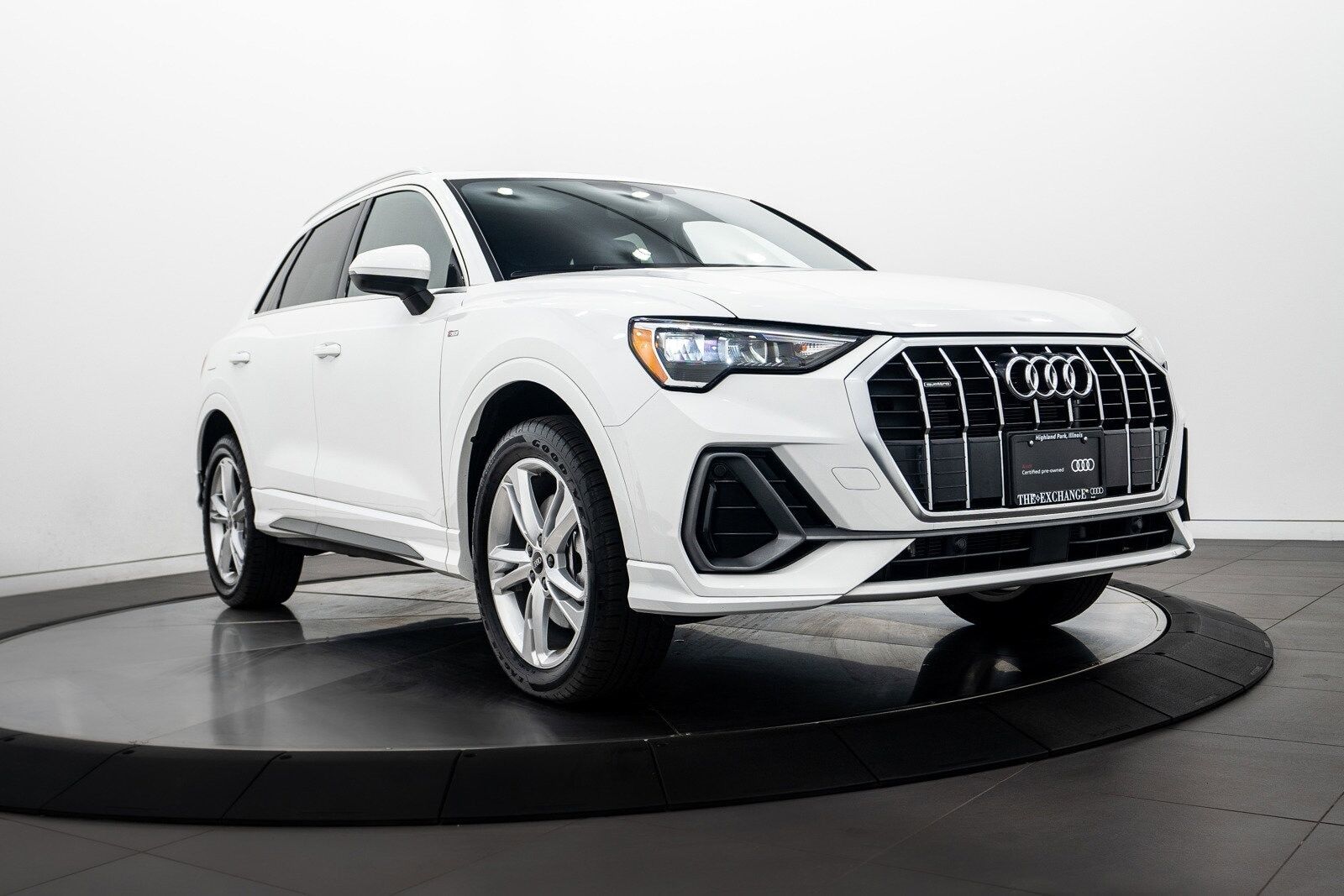 2022 AUDI Q3