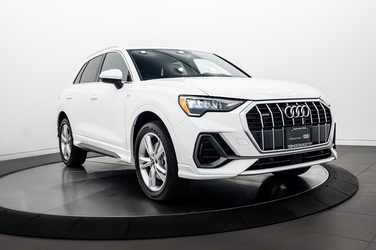 2022 Audi Q3