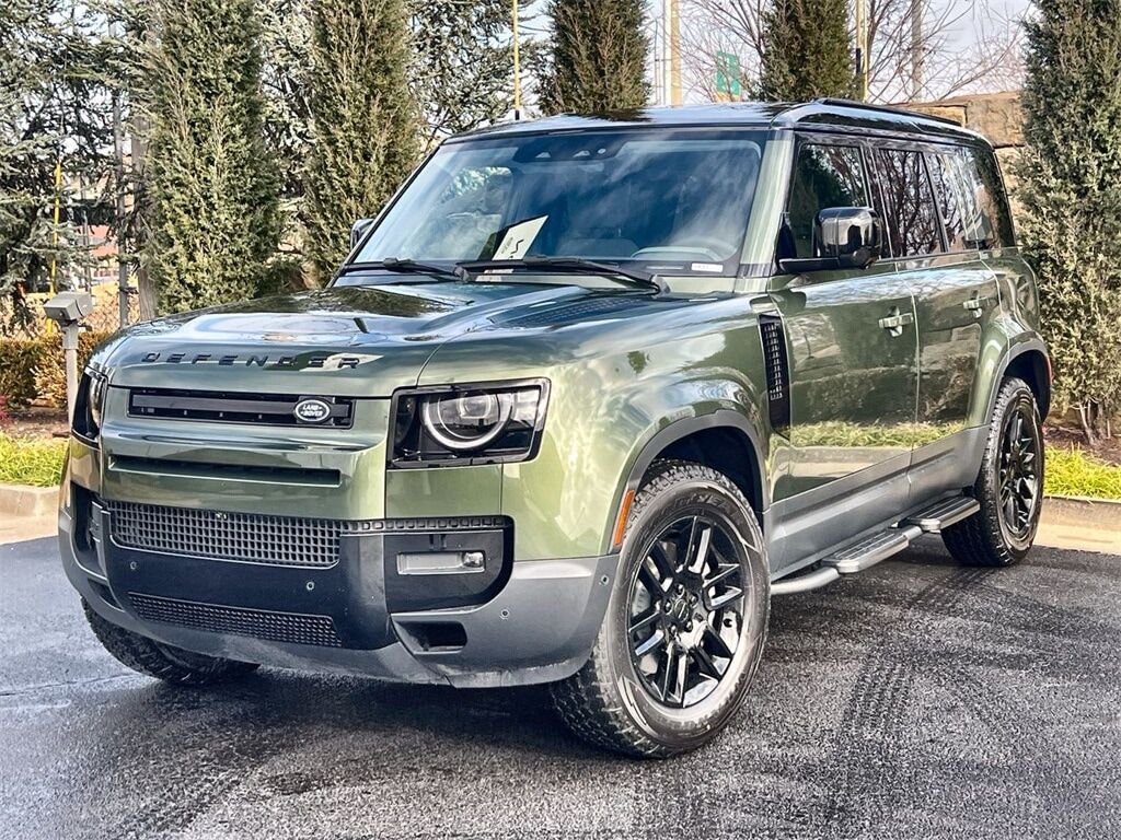 2026 LAND ROVER Defender