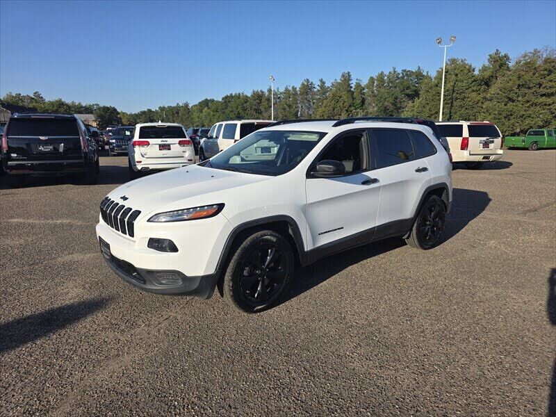 2017 JEEP Cherokee