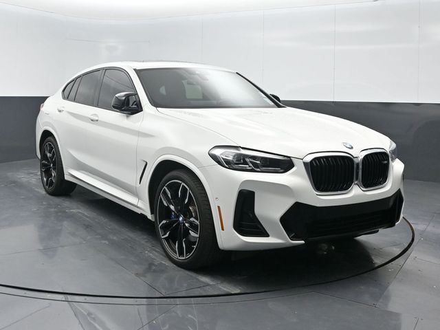 2024 BMW X4