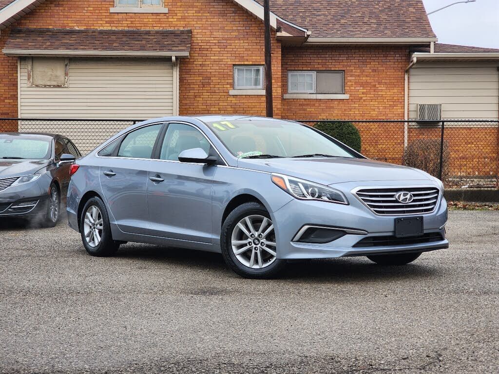 2017 HYUNDAI Sonata