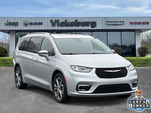 2024 CHRYSLER Pacifica