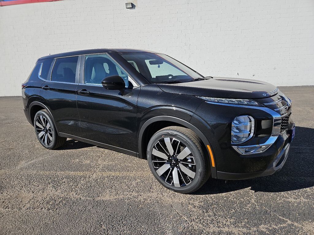 2026 MITSUBISHI Outlander