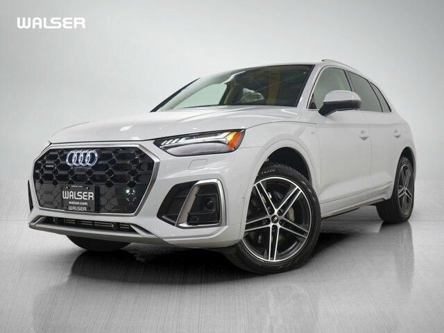 2023 AUDI Q5 e