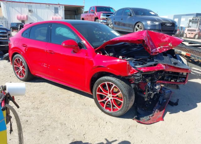 2025 PORSCHE Cayenne