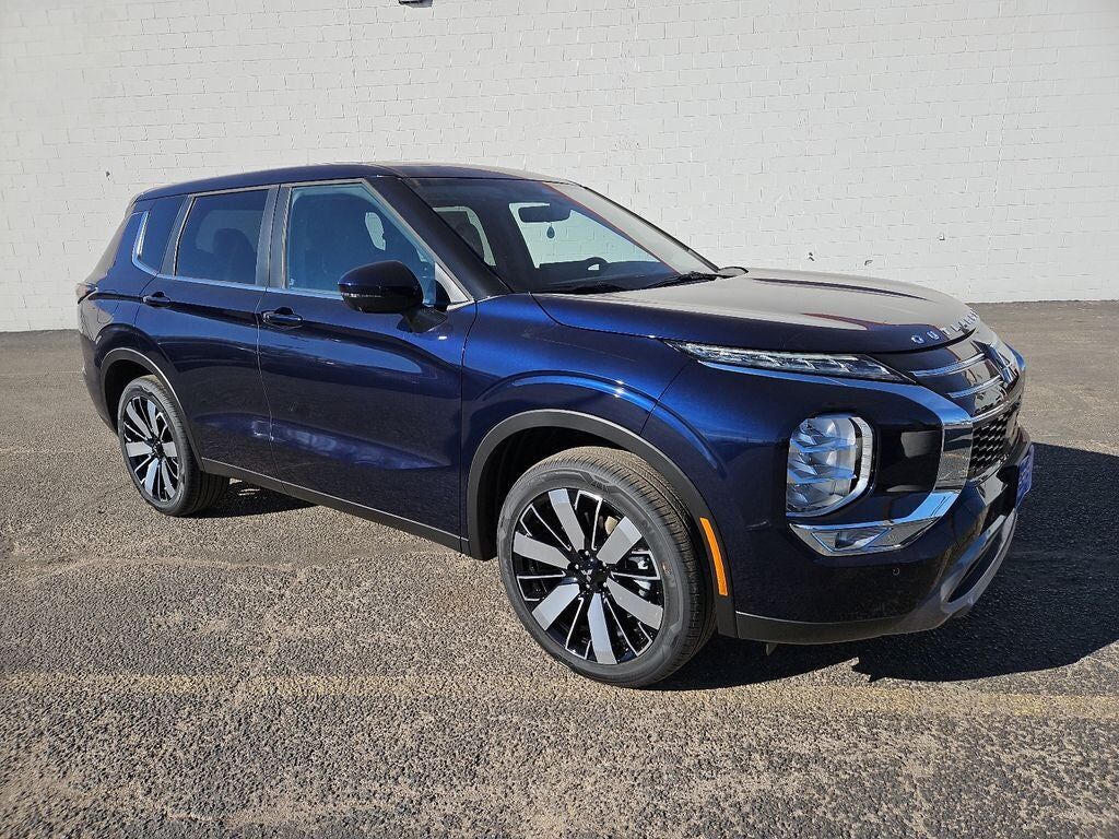 2026 MITSUBISHI Outlander