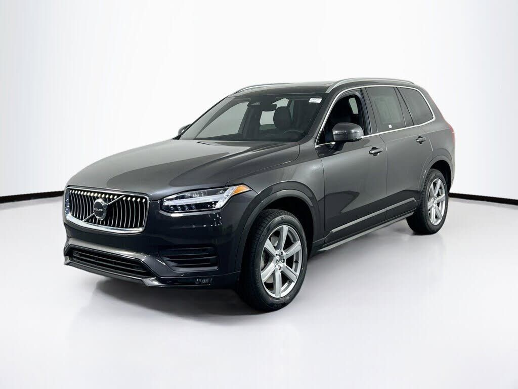 2023 VOLVO XC90