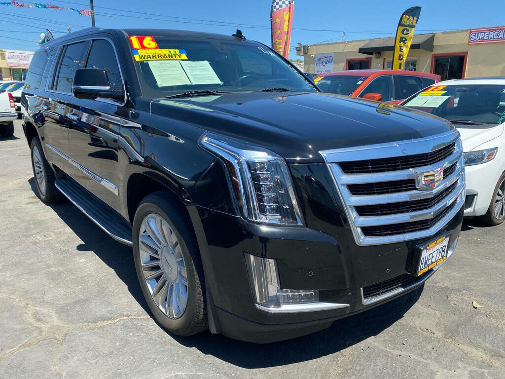 2016 CADILLAC Escalade