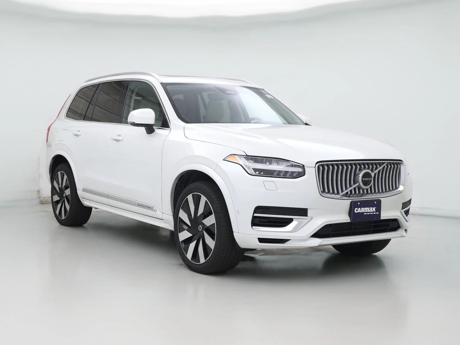 2024 VOLVO XC90
