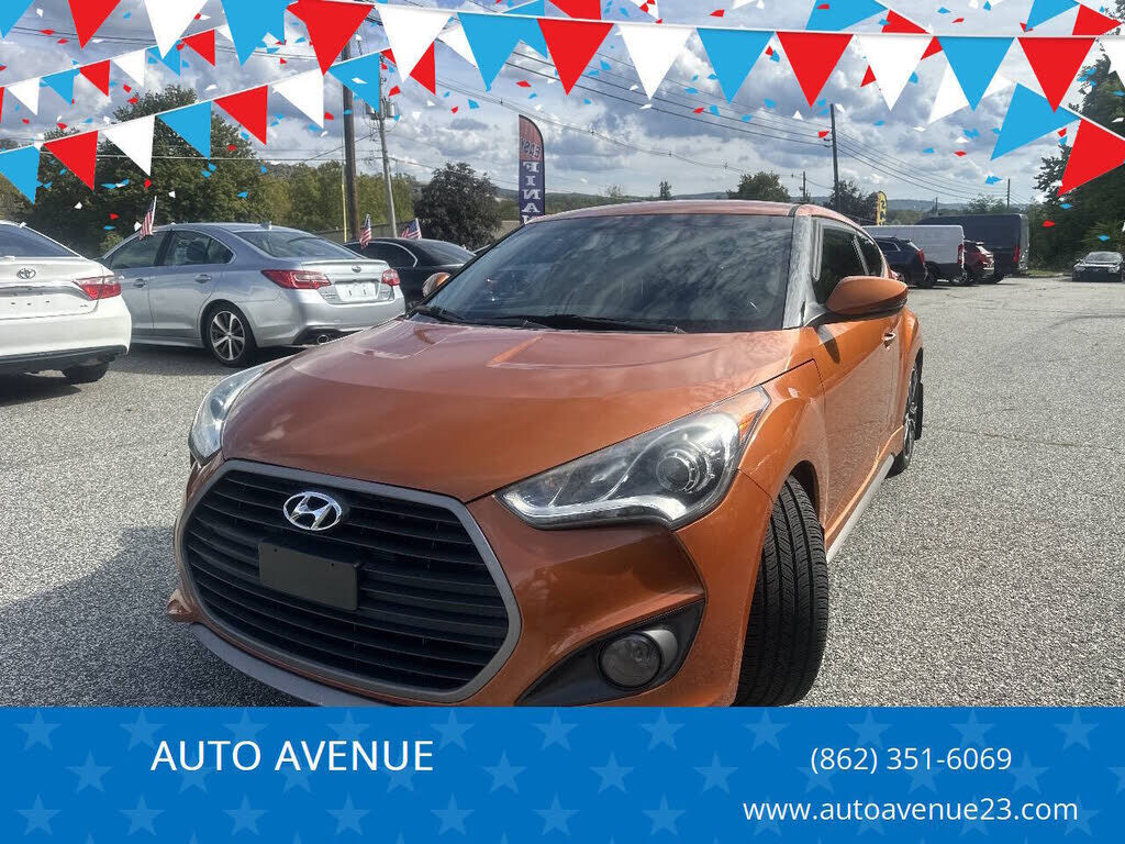 2016 HYUNDAI Veloster
