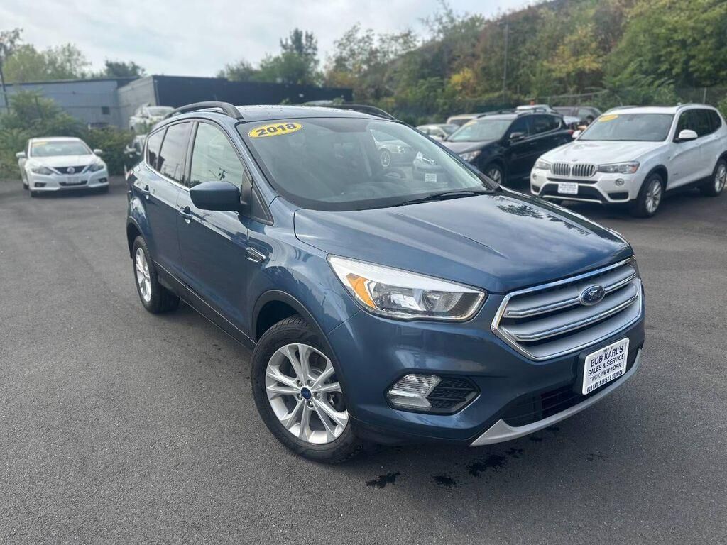 2018 FORD Escape