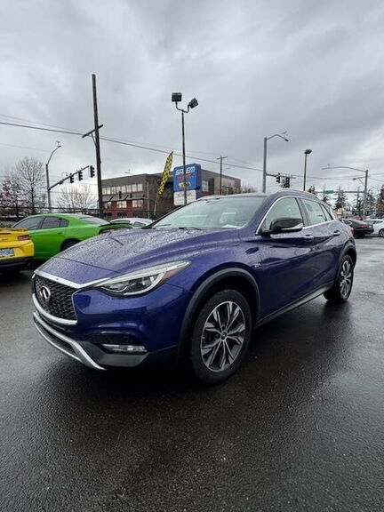 2018 INFINITI QX30