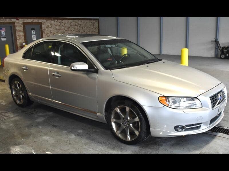2010 VOLVO S80