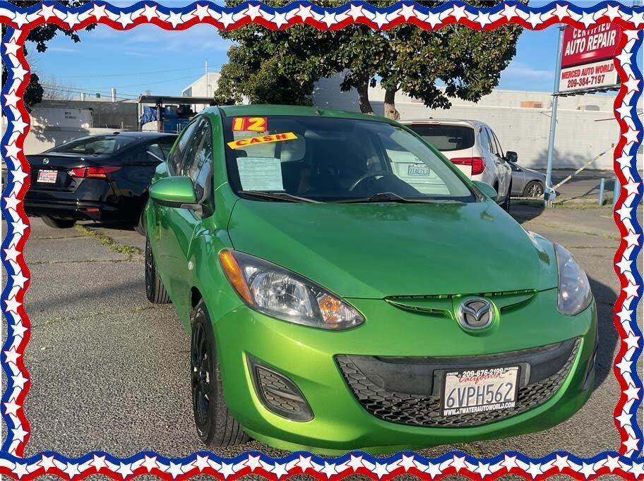 2012 MAZDA Mazda2