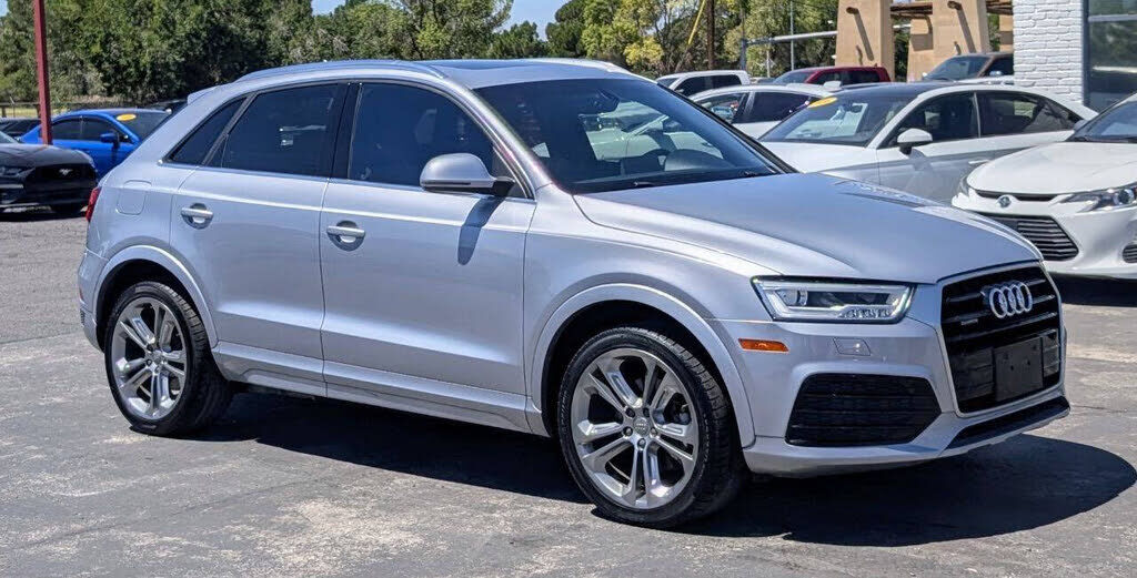 2016 AUDI Q3