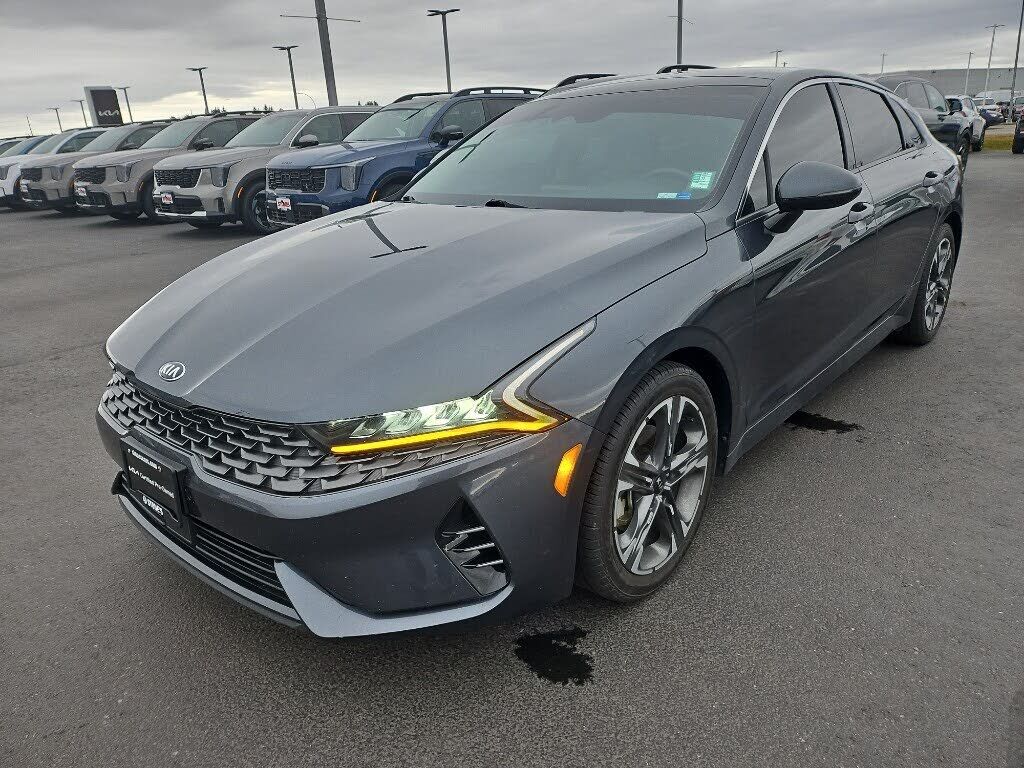 2021 KIA K5