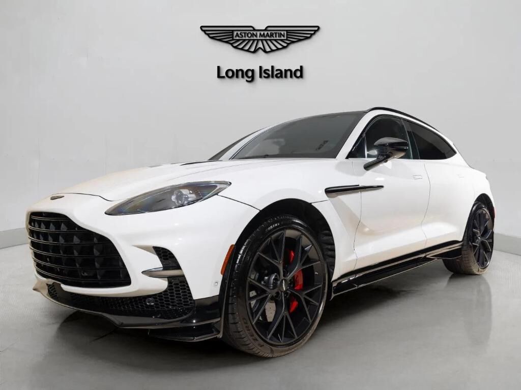 2026 ASTON MARTIN DBX