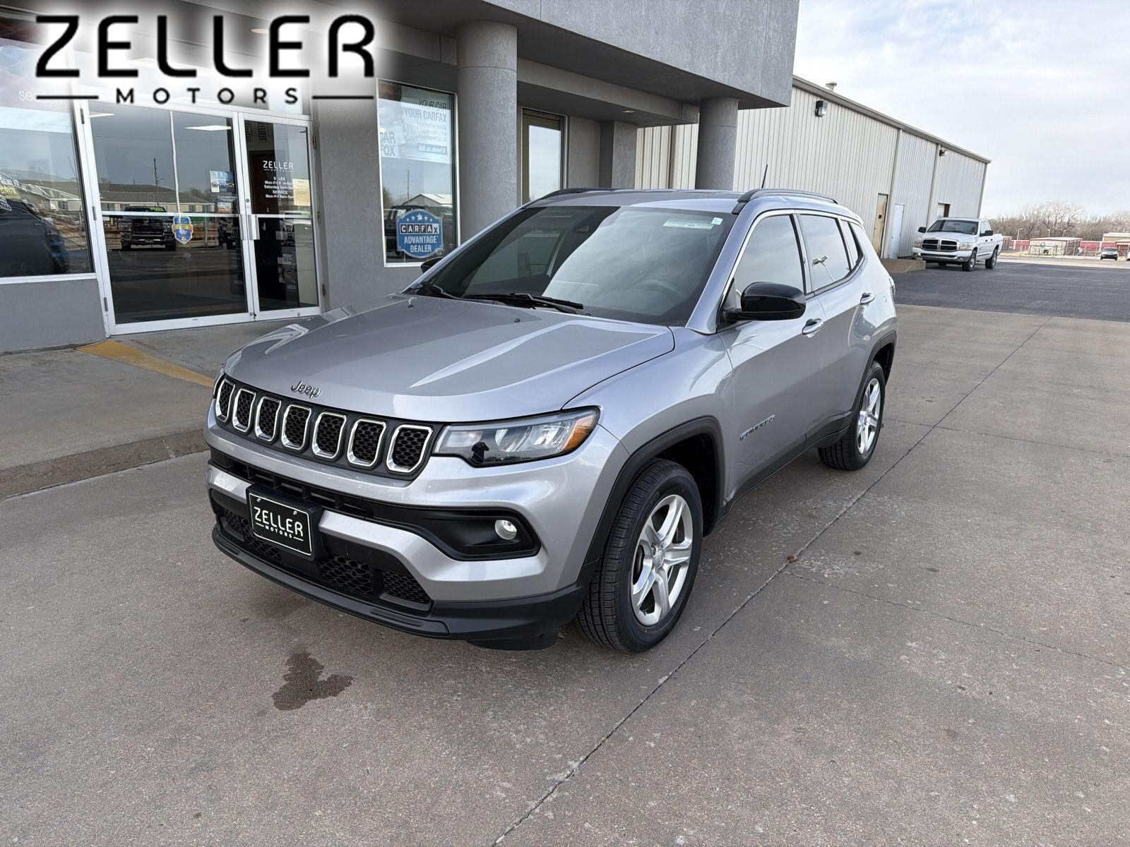 2023 JEEP Compass