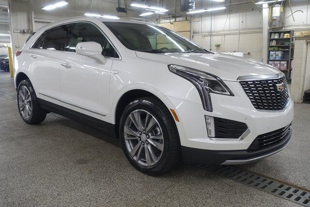 2025 CADILLAC XT5