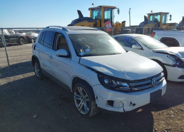 2016 VOLKSWAGEN Tiguan