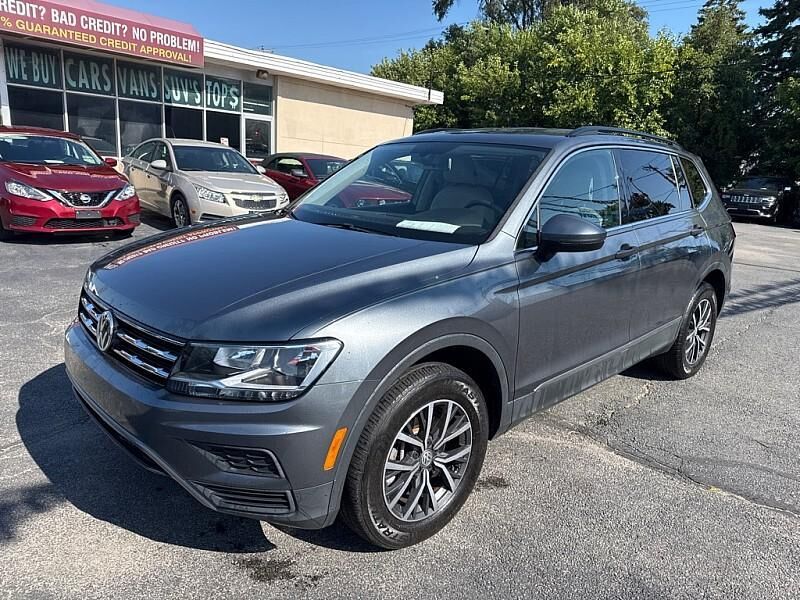 2020 VOLKSWAGEN Tiguan