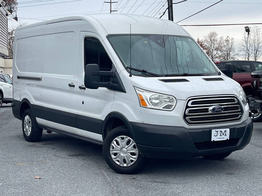 2015 FORD Transit