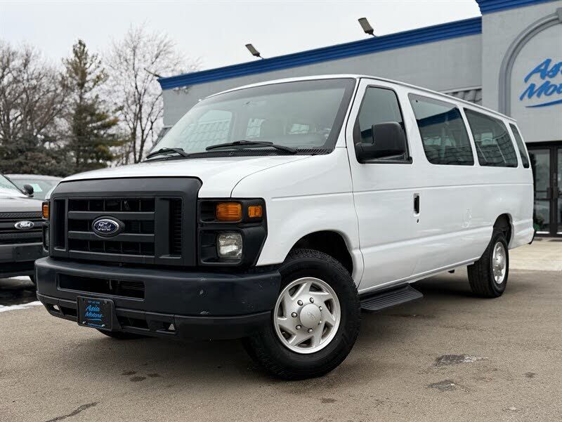 2014 FORD E-350