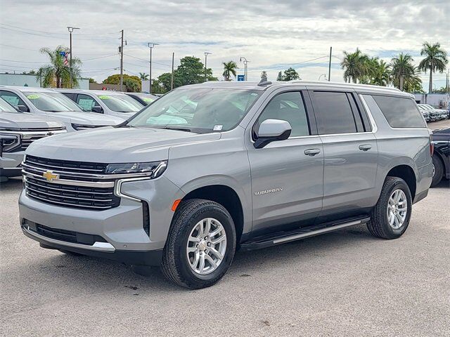 2024 CHEVROLET Suburban