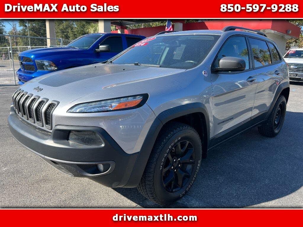 2017 JEEP Cherokee