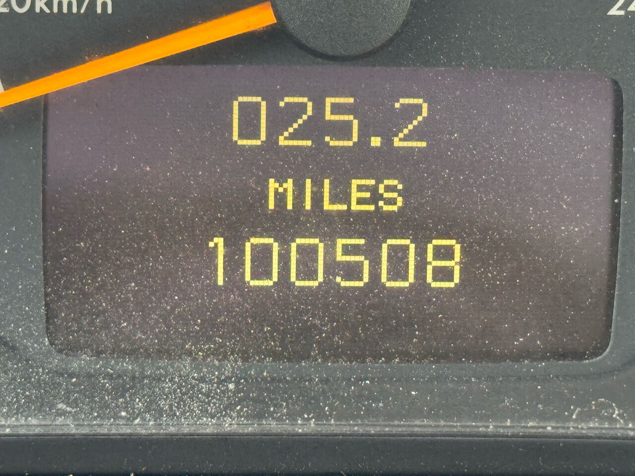 2002 MERCEDES-BENZ E-Class