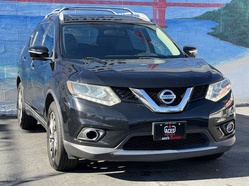 2015 NISSAN Rogue