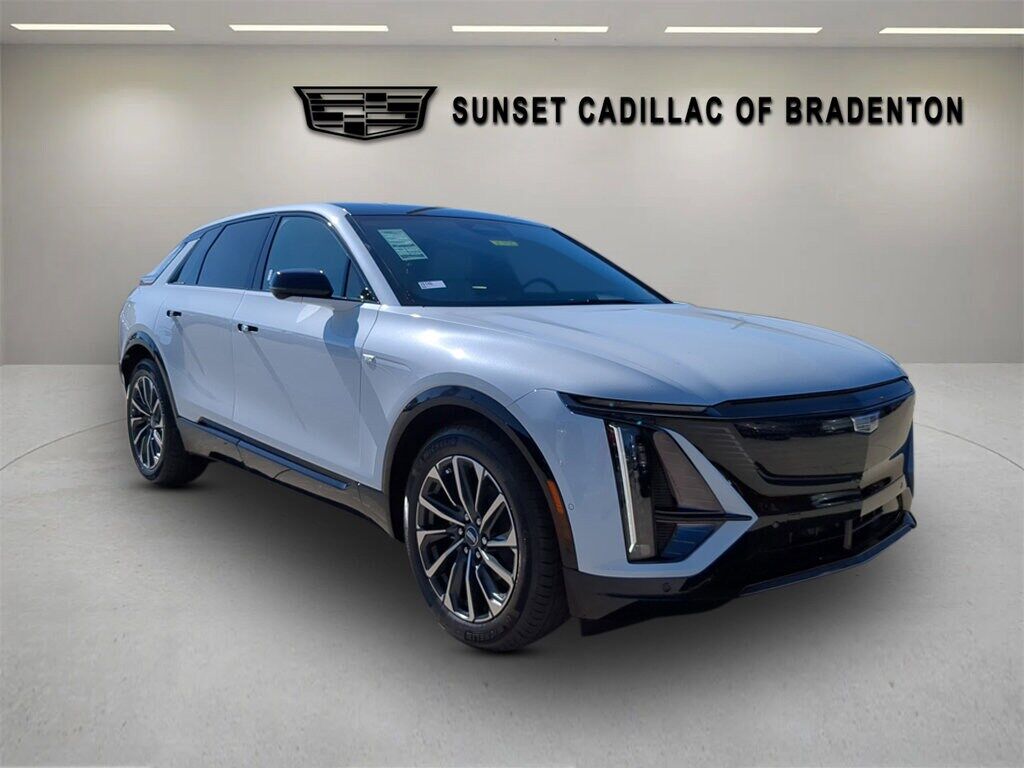 2026 CADILLAC Lyriq