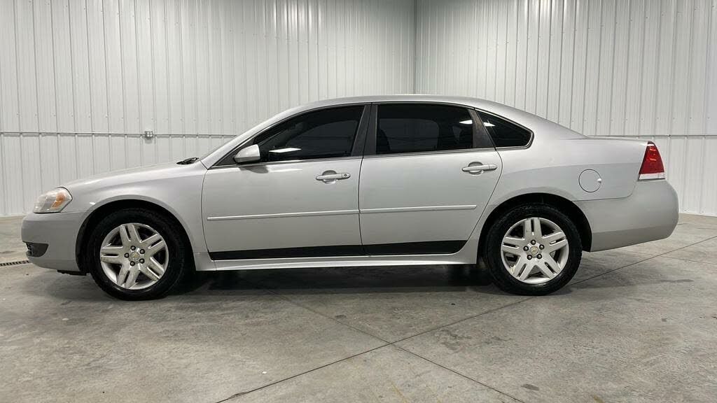 2011 CHEVROLET Impala