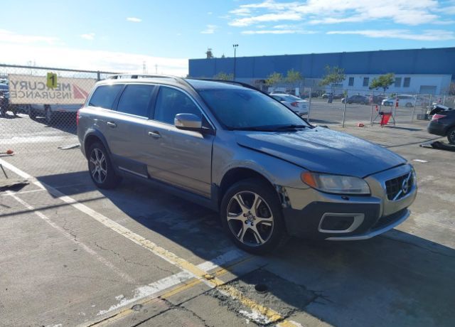 Volvo XC70