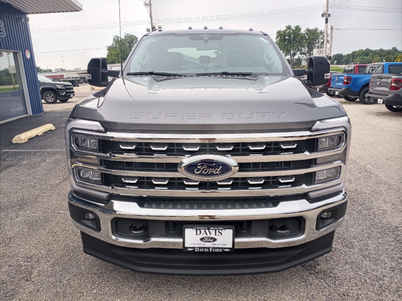 2025 FORD F-250