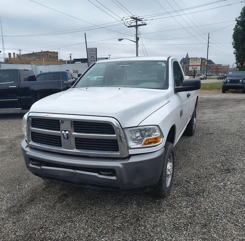 2011 DODGE Ram