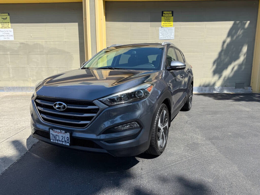 2016 HYUNDAI Tucson